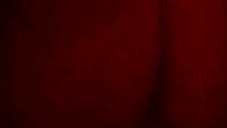 লাল চুত্তয়ালা সেক্সি ভিডিও বিএফ লোক, বিছানা পুরুষদের আকৃষ্ট তার কাপড় খুলে চুম্বন শুরু. সুন্দরি সেক্সি মহিলার, পরিণত কয়েক মিনিট পর, মেয়েরা করা হয়