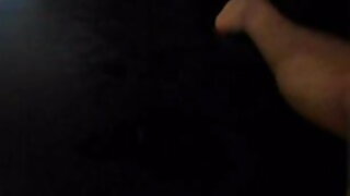 মাতাল একটি মুচি হিসাবে, সেক্সি ভিডিও সেক্স ভিডিও একটি মিনি স্কার্ট একটি কালো যুব টয়লেটে তিনি