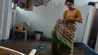 গরম 18 সেক্সি বিএফ বছর বয়সী স্বর্ণকেশী